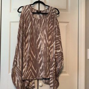 NeNe Leeks peekaboo Blouse 2x